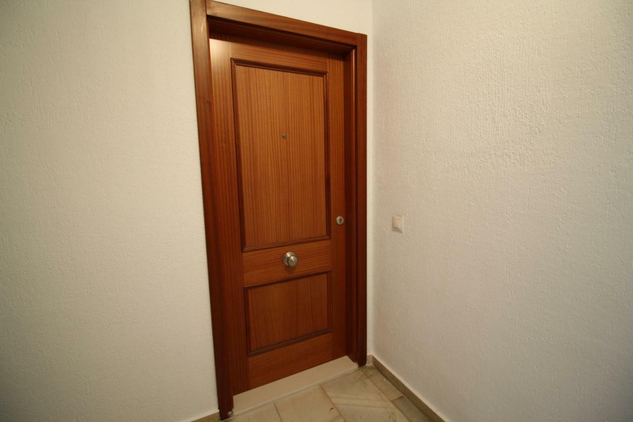 Hostly O'Donnell 1B Center-Fibre-Parking Op-Cless Apartment Sevilla Bagian luar foto