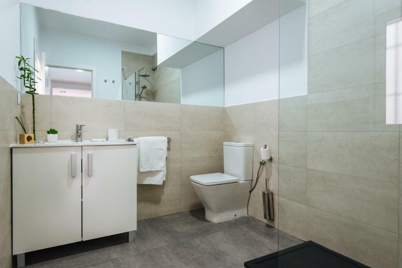 Hostly O'Donnell 1B Center-Fibre-Parking Op-Cless Apartment Sevilla Bagian luar foto