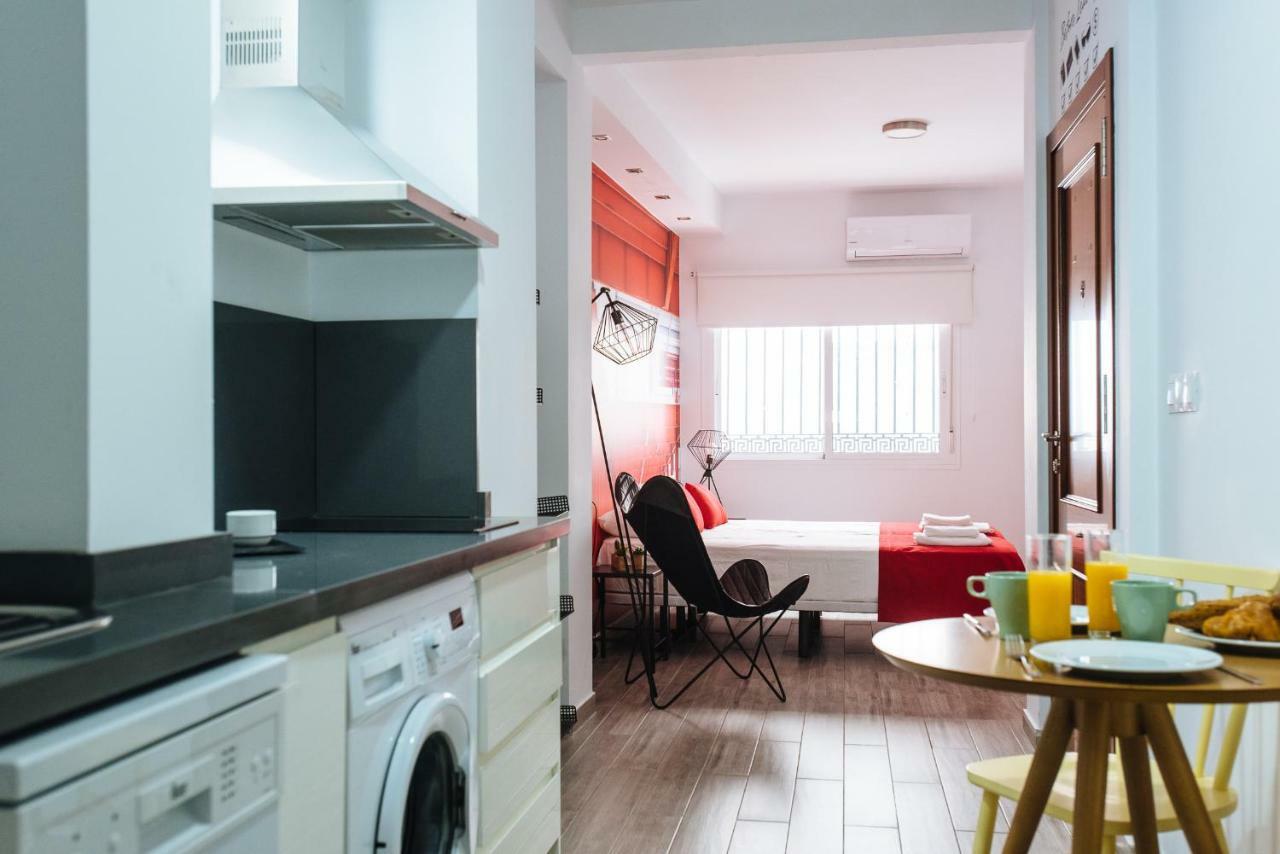 Hostly O'Donnell 1B Center-Fibre-Parking Op-Cless Apartment Sevilla Bagian luar foto