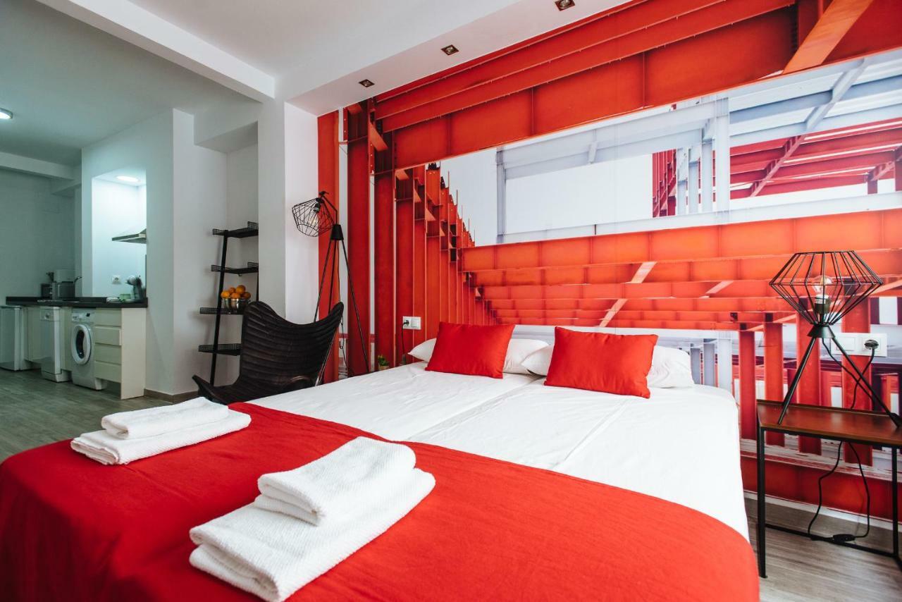 Hostly O'Donnell 1B Center-Fibre-Parking Op-Cless Apartment Sevilla Bagian luar foto